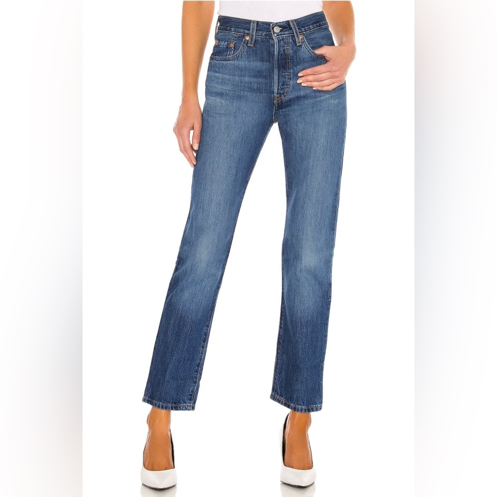 Levi’s 501 Jeans - Wash: Market Sixth Street - Size: 28 - Inseam: 30”